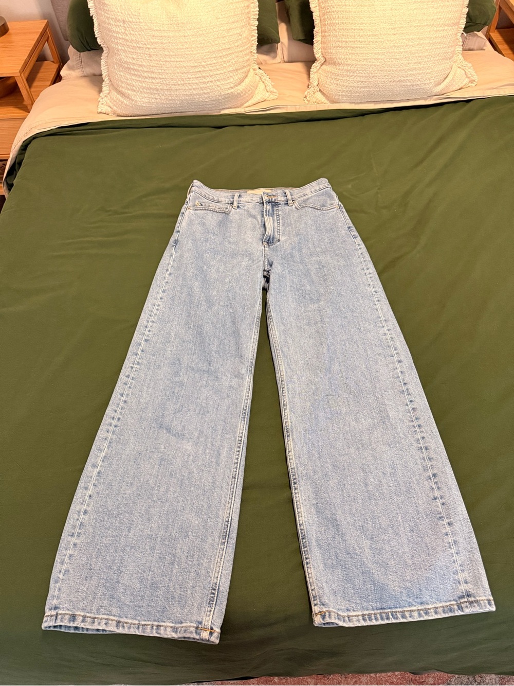 Everlane Way High Sailor Jean